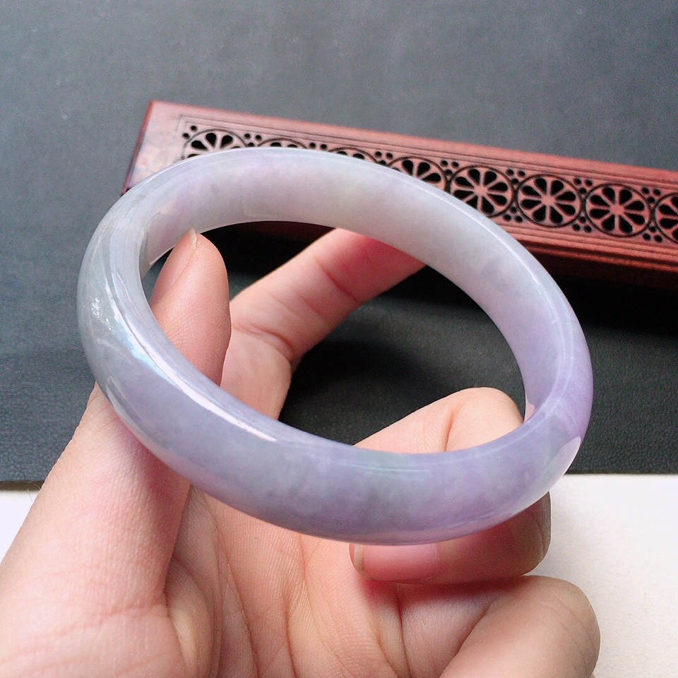 翡翠细糯种紫罗兰正圈手镯57mm