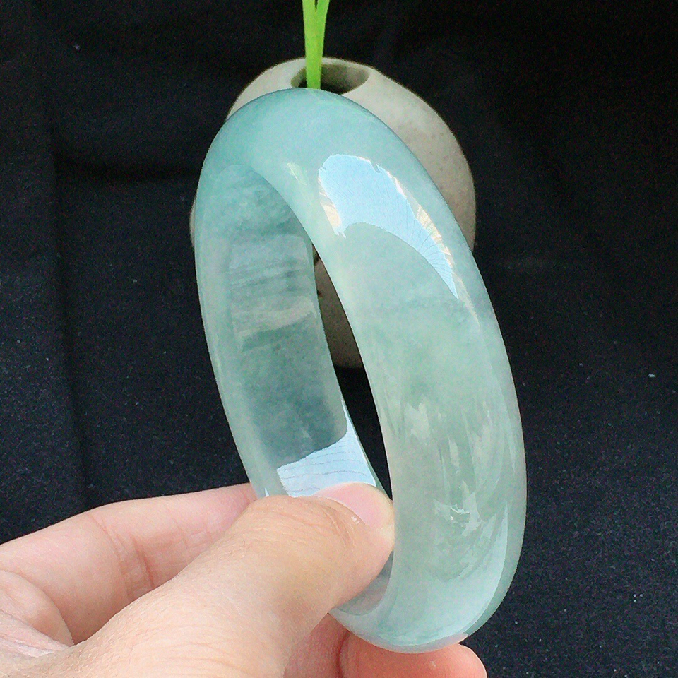 翡翠糯冰种晴水正圈手镯58mm