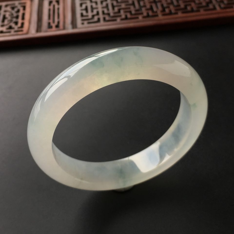 (超值推荐)冰种飘花手镯(54mm)