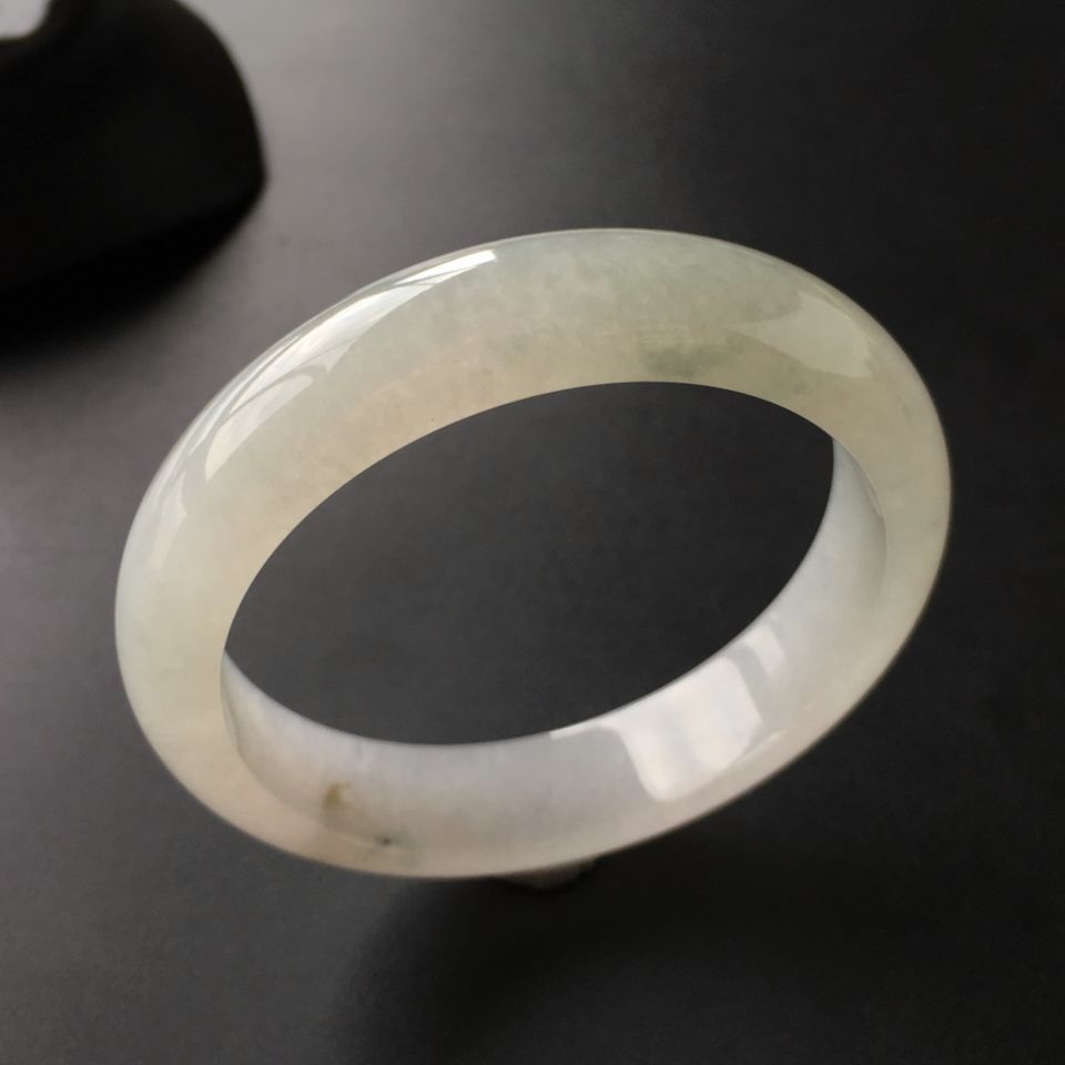 (超值推荐)冰种晴水手镯(56.7mm)