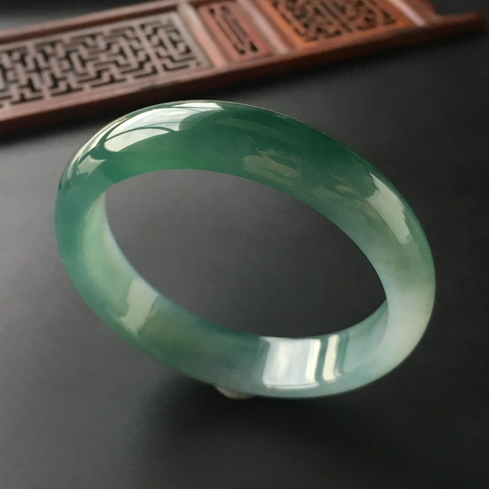 (超值推荐)冰种蓝水手镯(58.7mm)