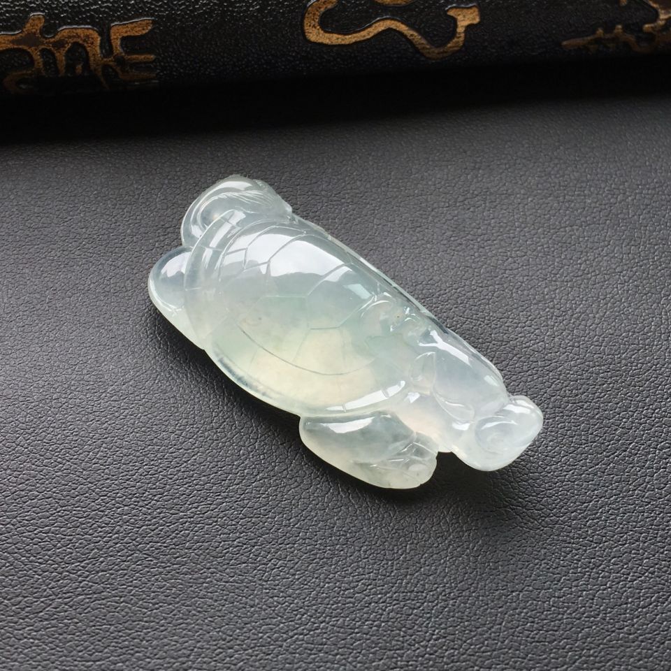 (超值推荐)冰种淡晴水龙头龟挂件