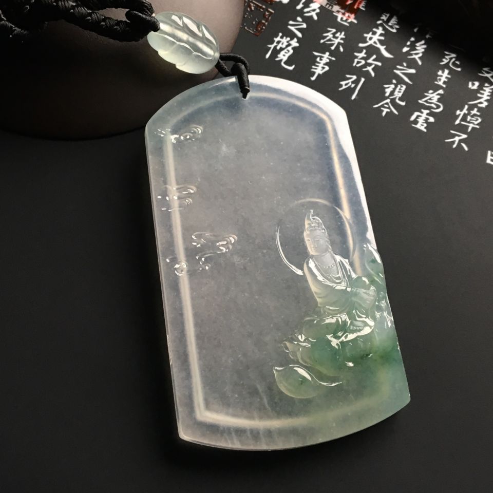 （超值推荐）（玉雕名家高松峰作品）冰玻种飘花观音挂件