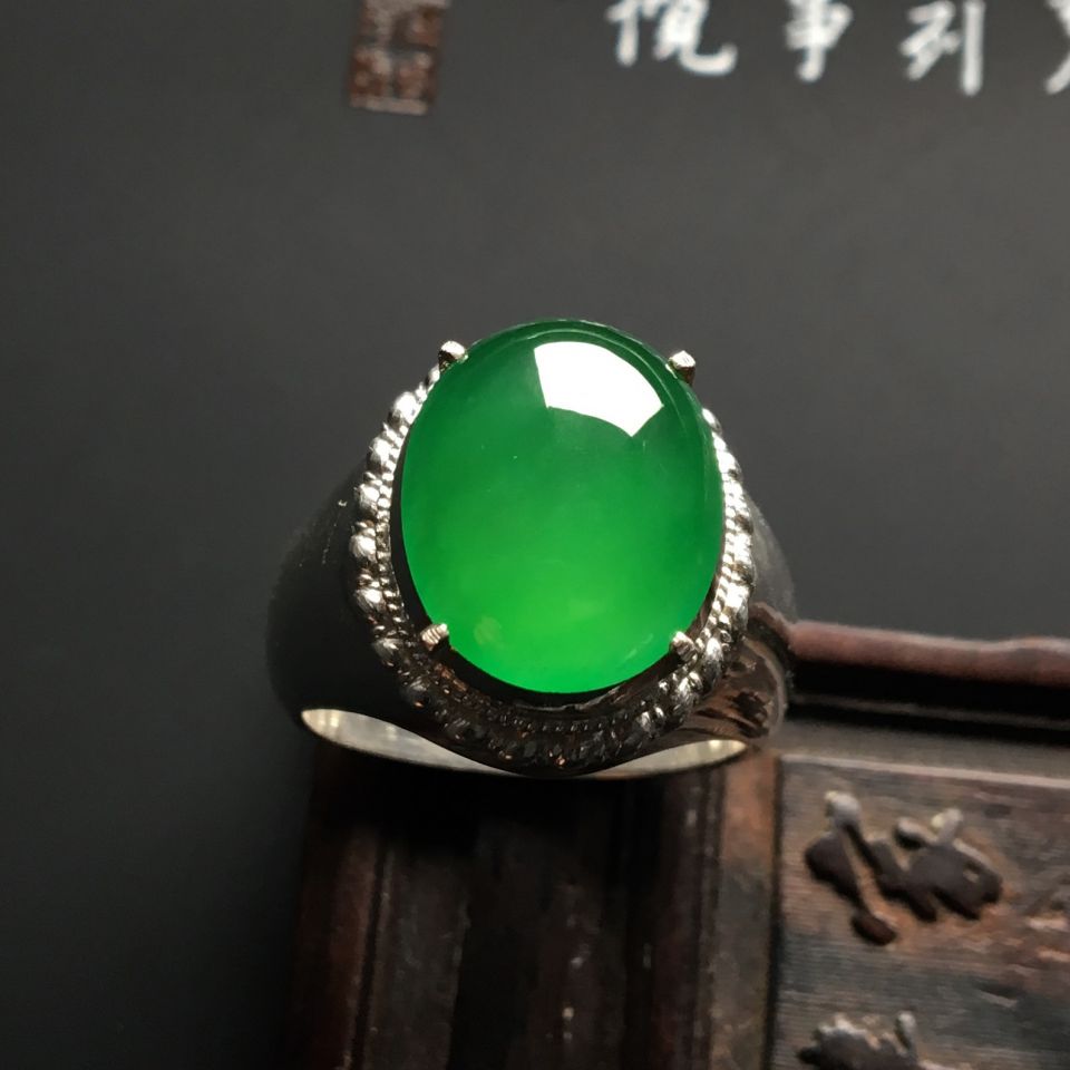 冰种翠色戒面
