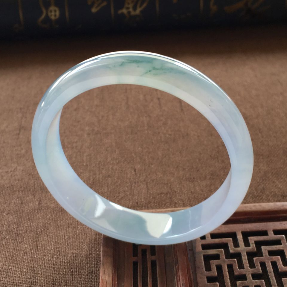 冰种飘花手镯(58.2mm)