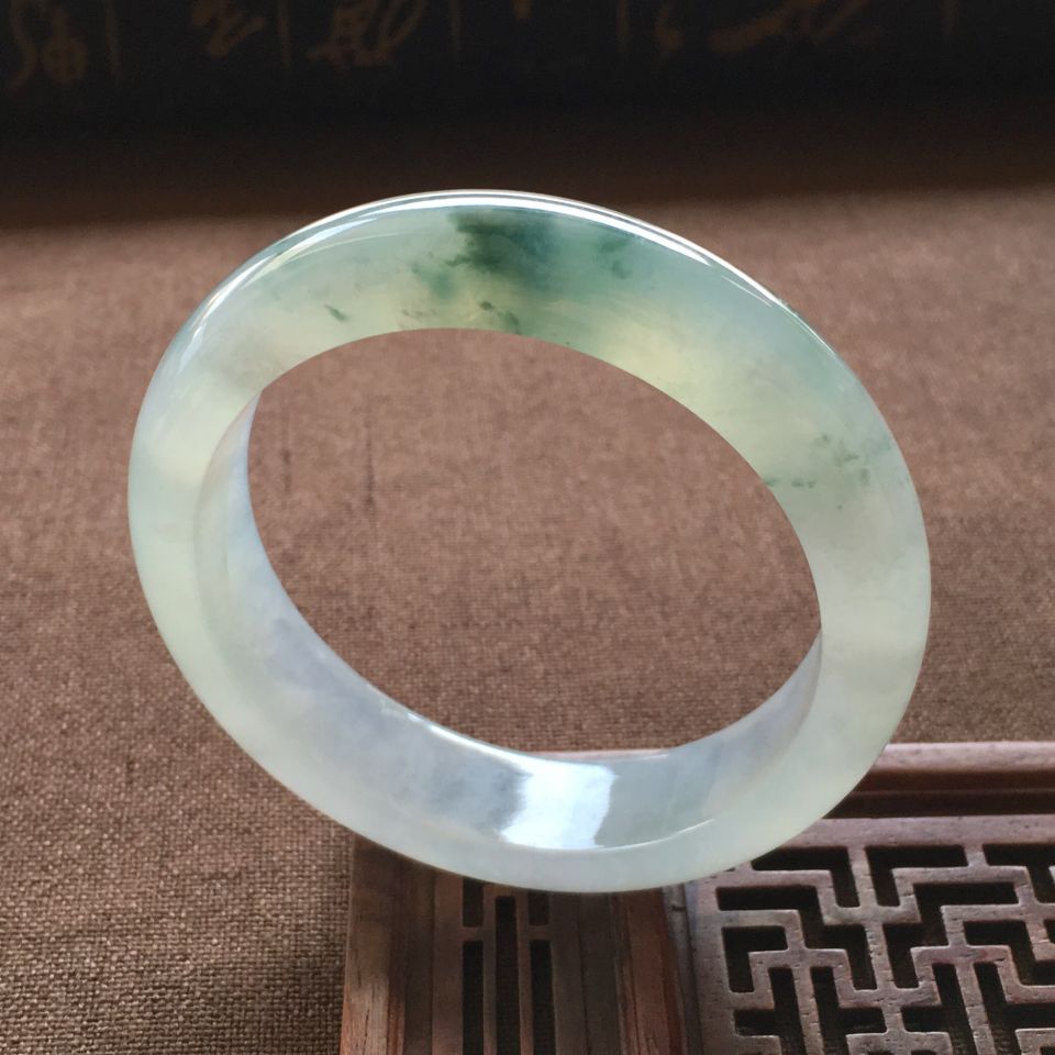 冰种飘花手镯(54mm)