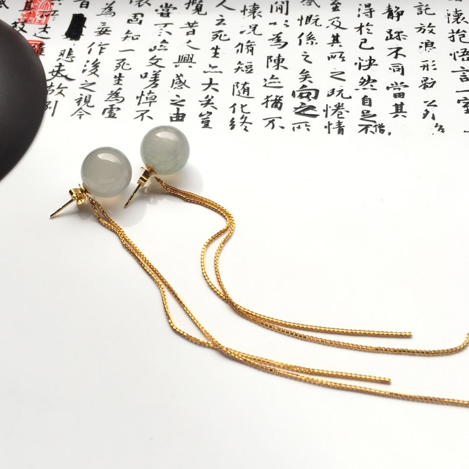 镶黄18k金糯冰种淡晴水圆珠耳钉