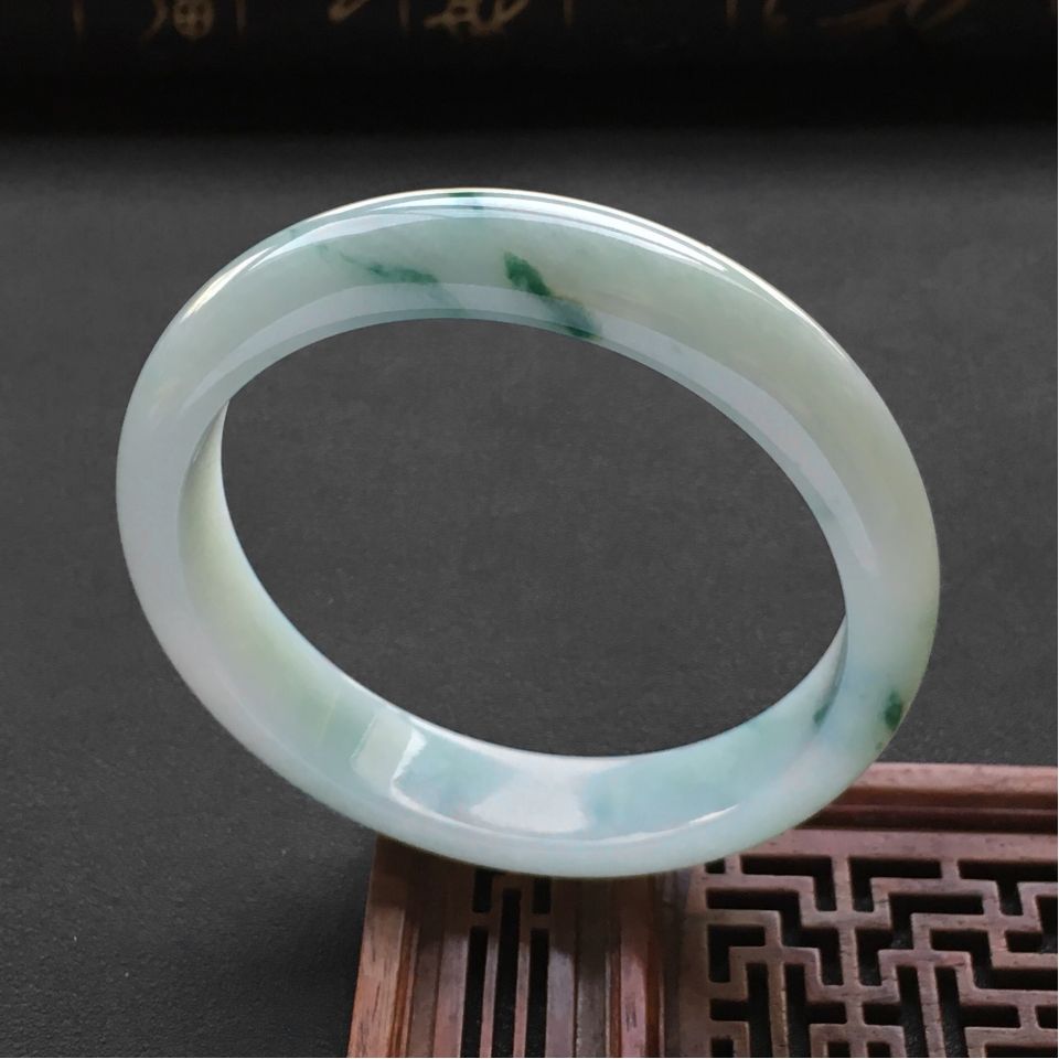 糯冰种飘花手镯(62.5mm)