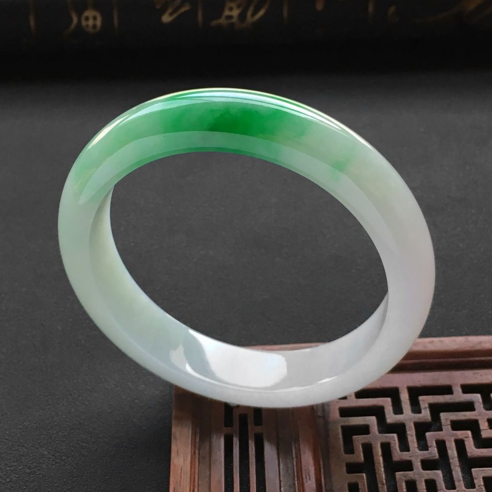 糯冰种飘翠手镯(57.2mm)
