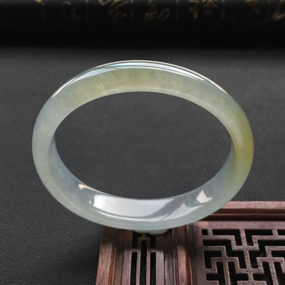 冰种晴水黄翡贵妃镯(57.5mm-50.4mm)