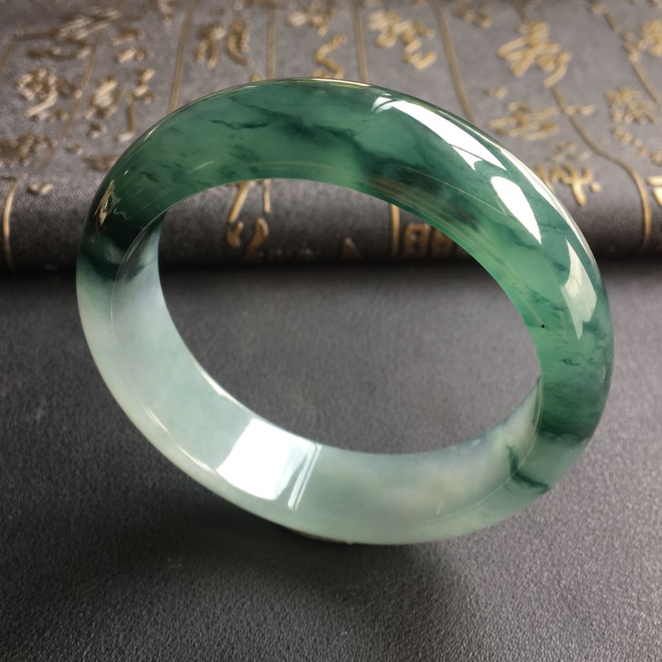 糯冰种飘花手镯(57.6mm)