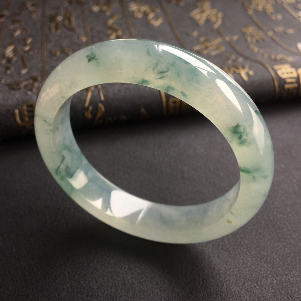 冰种飘花手镯(55.4mm)