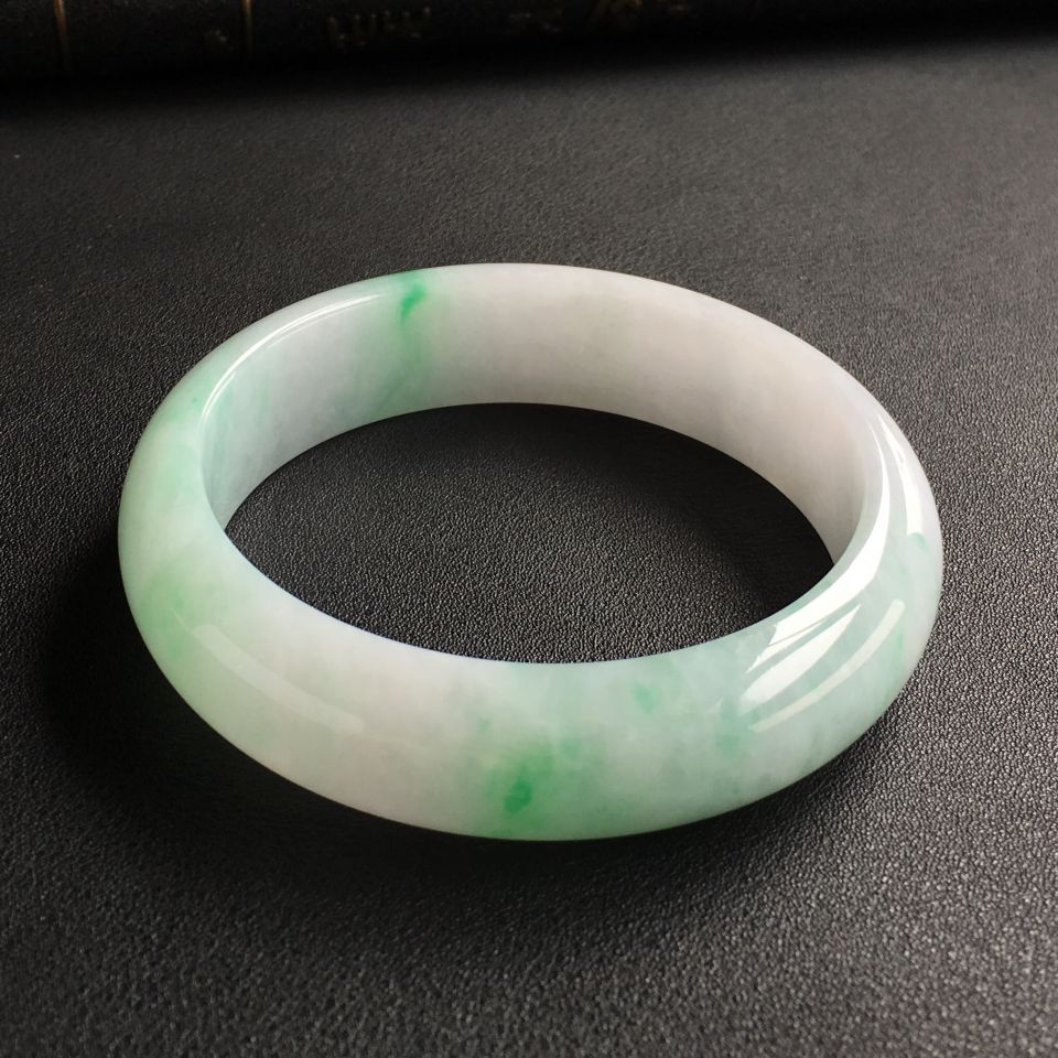 糯冰种飘翠手镯(60mm)