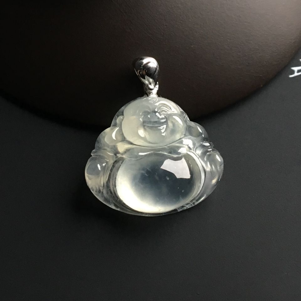 冰种淡晴水玉佛挂件
