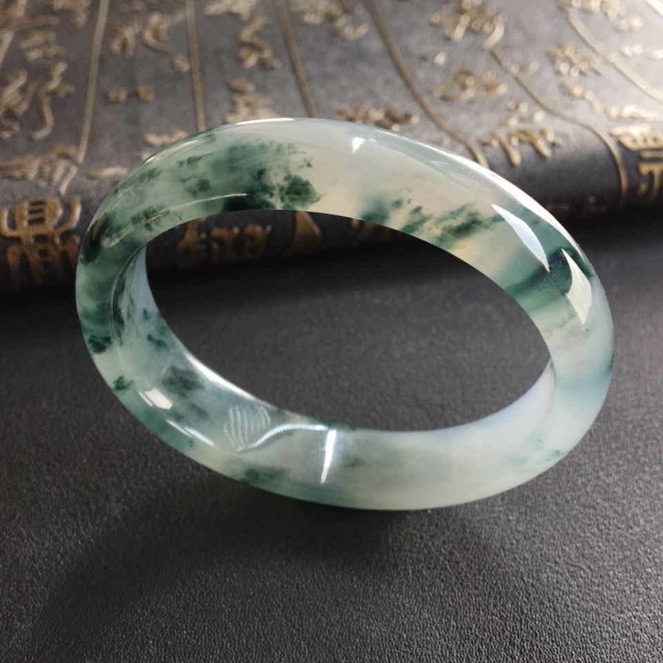 冰种飘花贵妃镯(54.2mm-45.5mm)