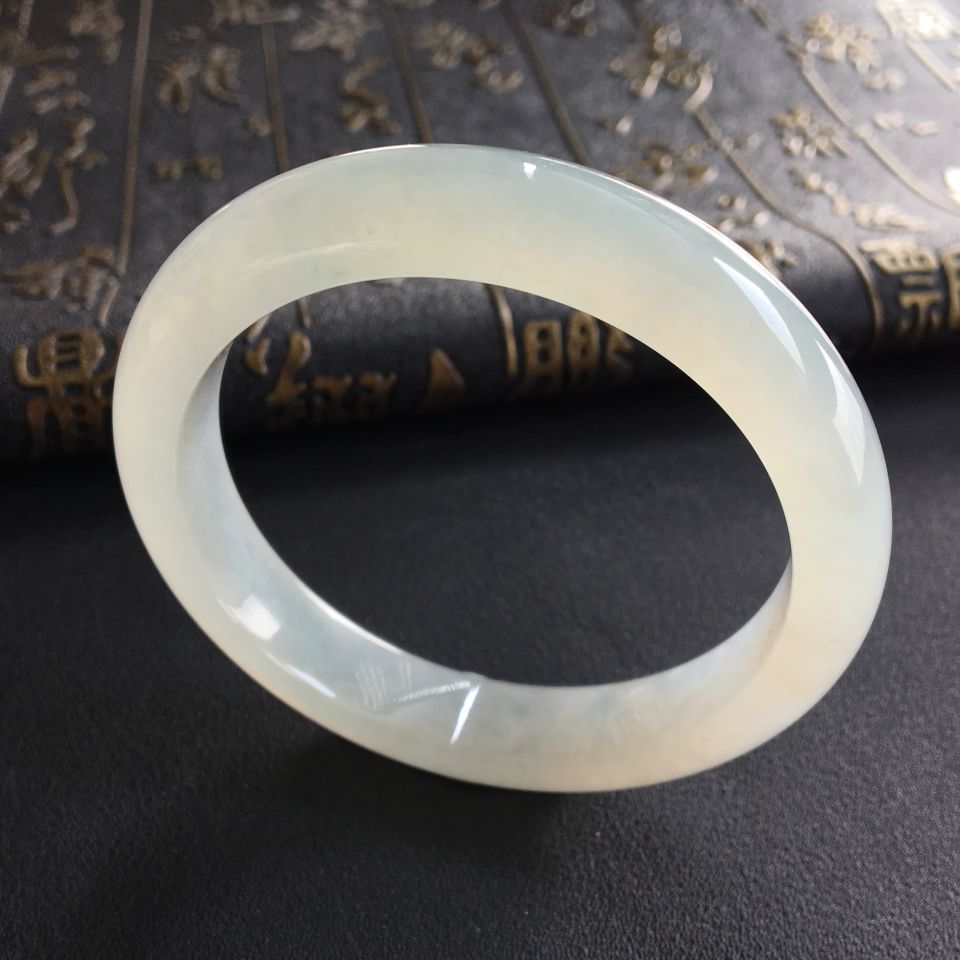 糯冰种晴水手镯(55mm)