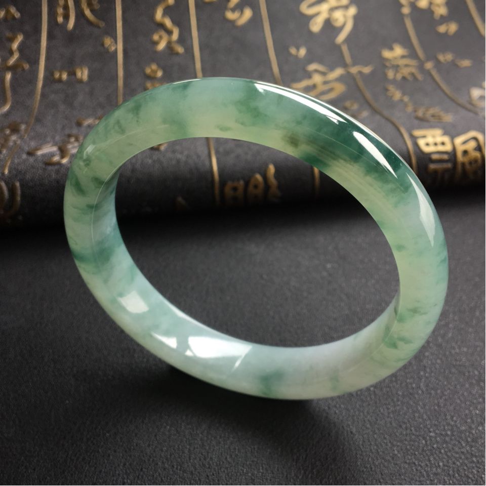 糯冰种飘花手镯(54.3mm)