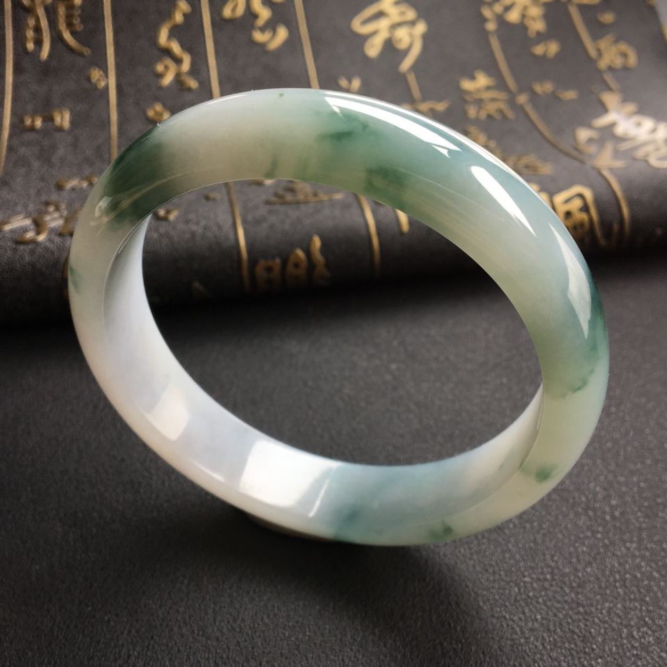 糯冰种飘花手镯(59mm)