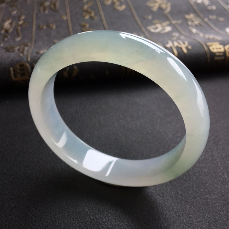 冰种晴水略飘花手镯(53.6mm)