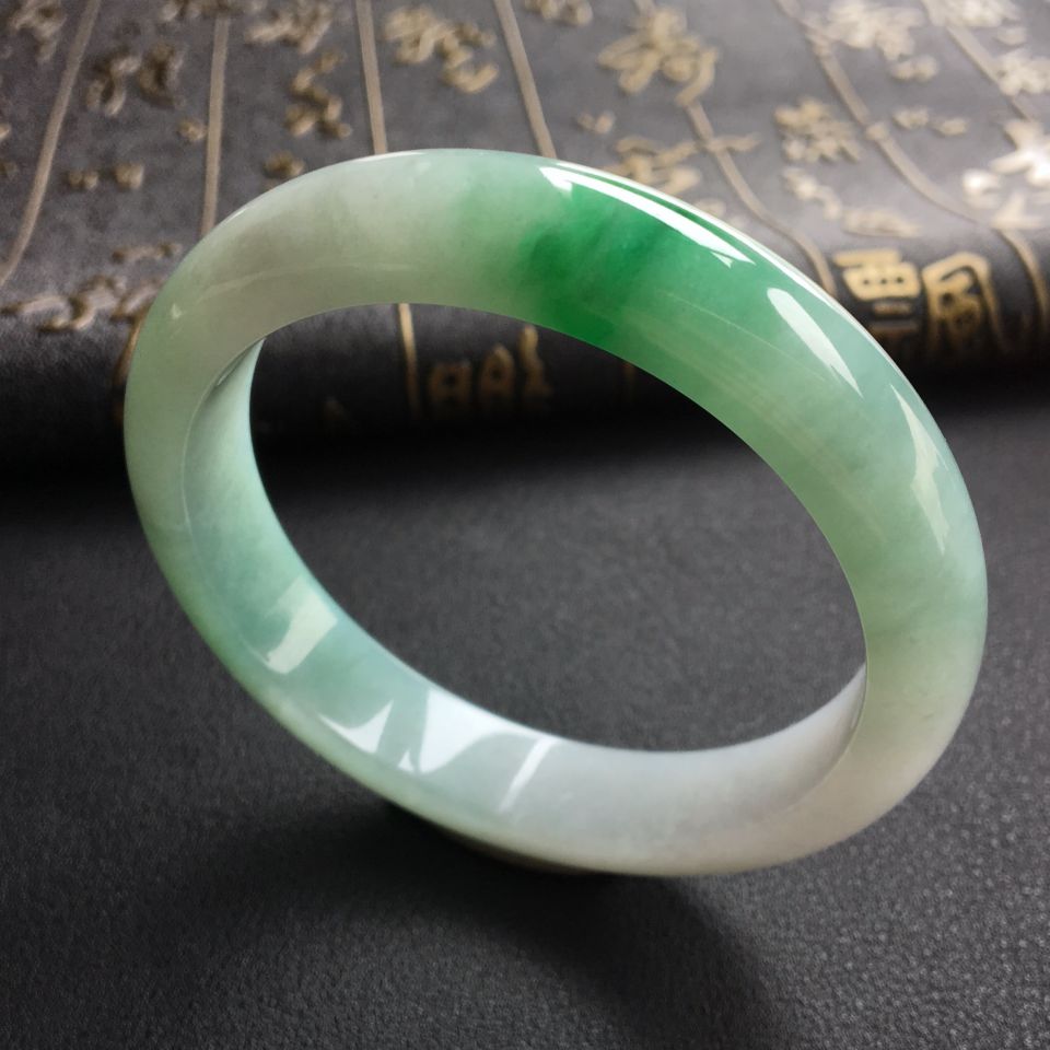 糯冰种飘翠手镯(54.6mm)