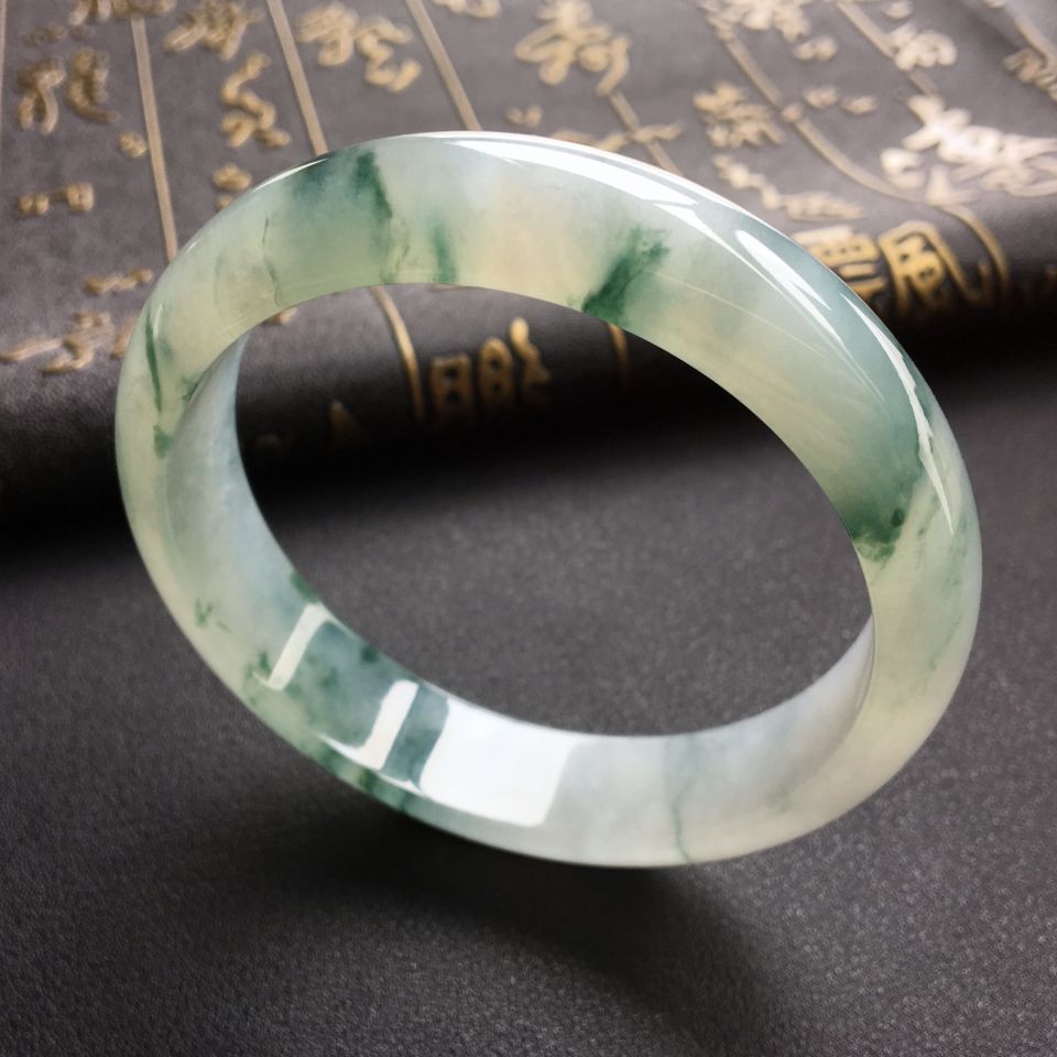 糯冰种飘花手镯(58.7mm)