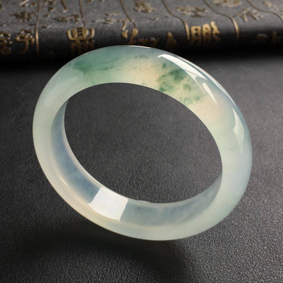 冰种飘花手镯(56mm)