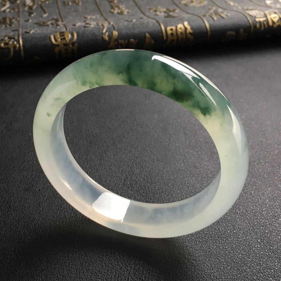 冰种飘花手镯(56.2mm)