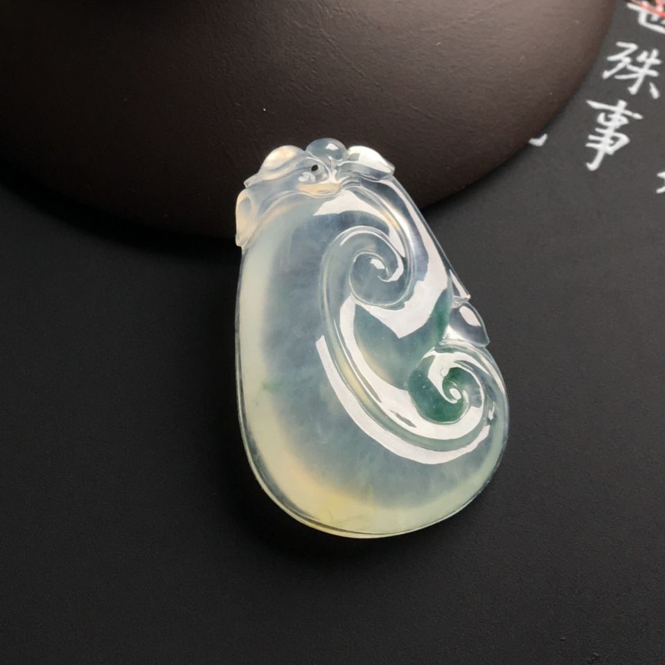 （超值推荐）冰种略飘花如意挂件