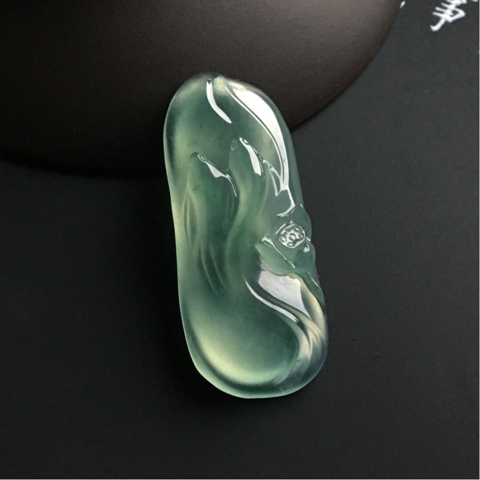 （超值推荐）冰种晴水年年有余挂件