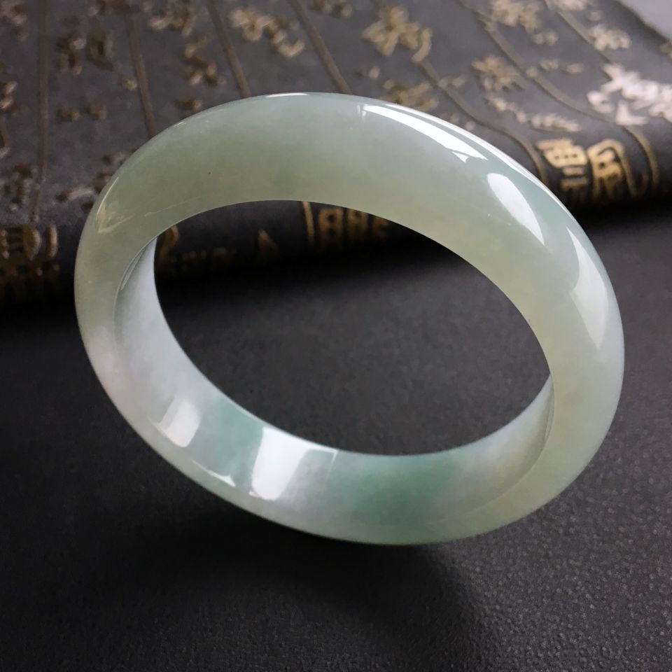 糯冰种飘花手镯(56.2mm)