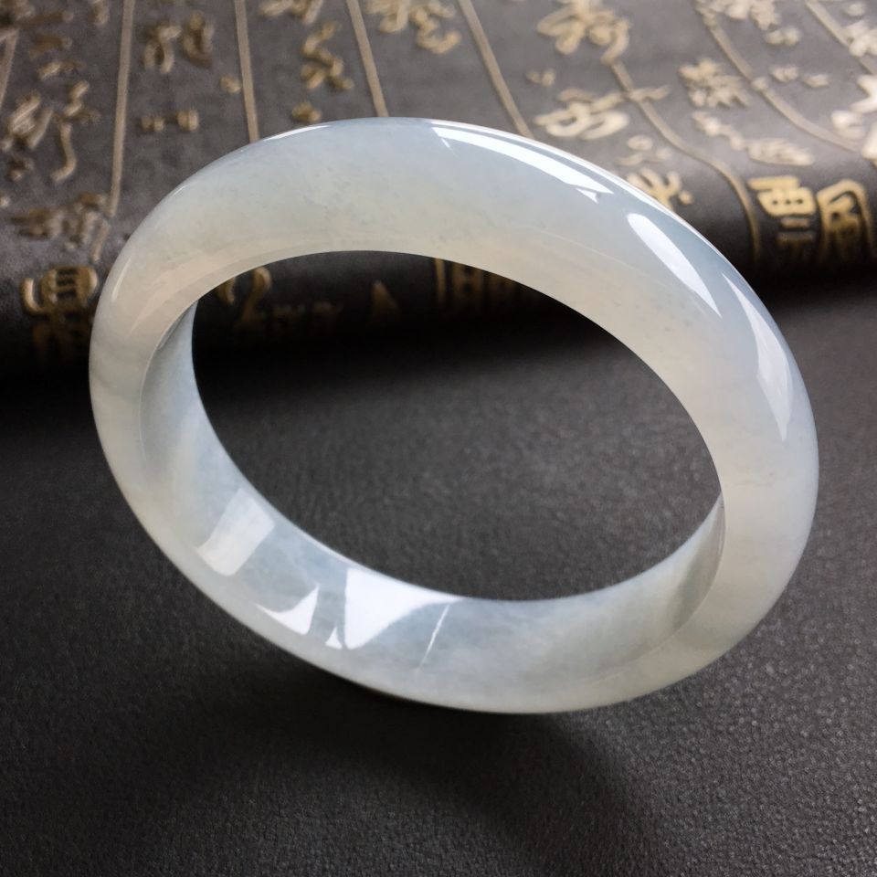 糯冰种晴水手镯(58.4mm)