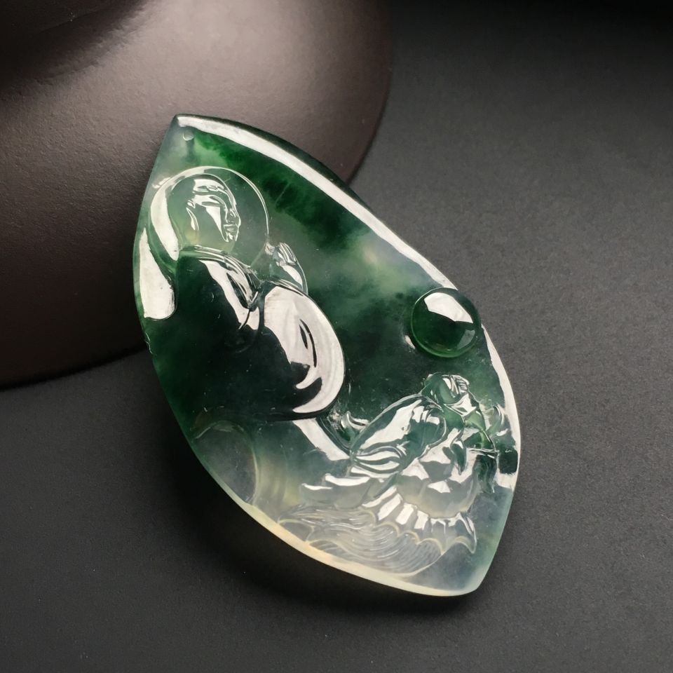 冰种飘花降龙罗汉挂件