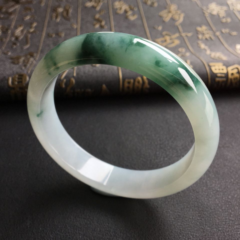 糯冰种飘花手镯(59.6mm)