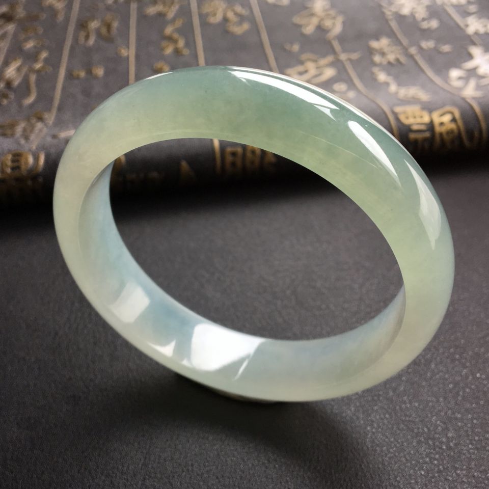 糯冰种晴水手镯(58.7mm)