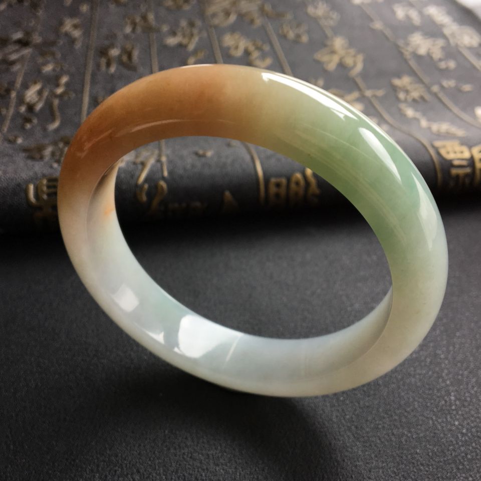 糯冰种晴水红翡手镯(56.1mm)