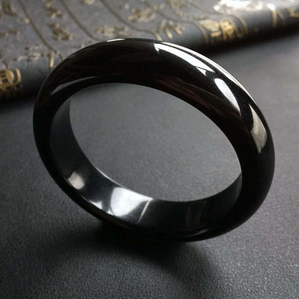 (超值推荐)细糯种墨翠手镯(56.1mm)