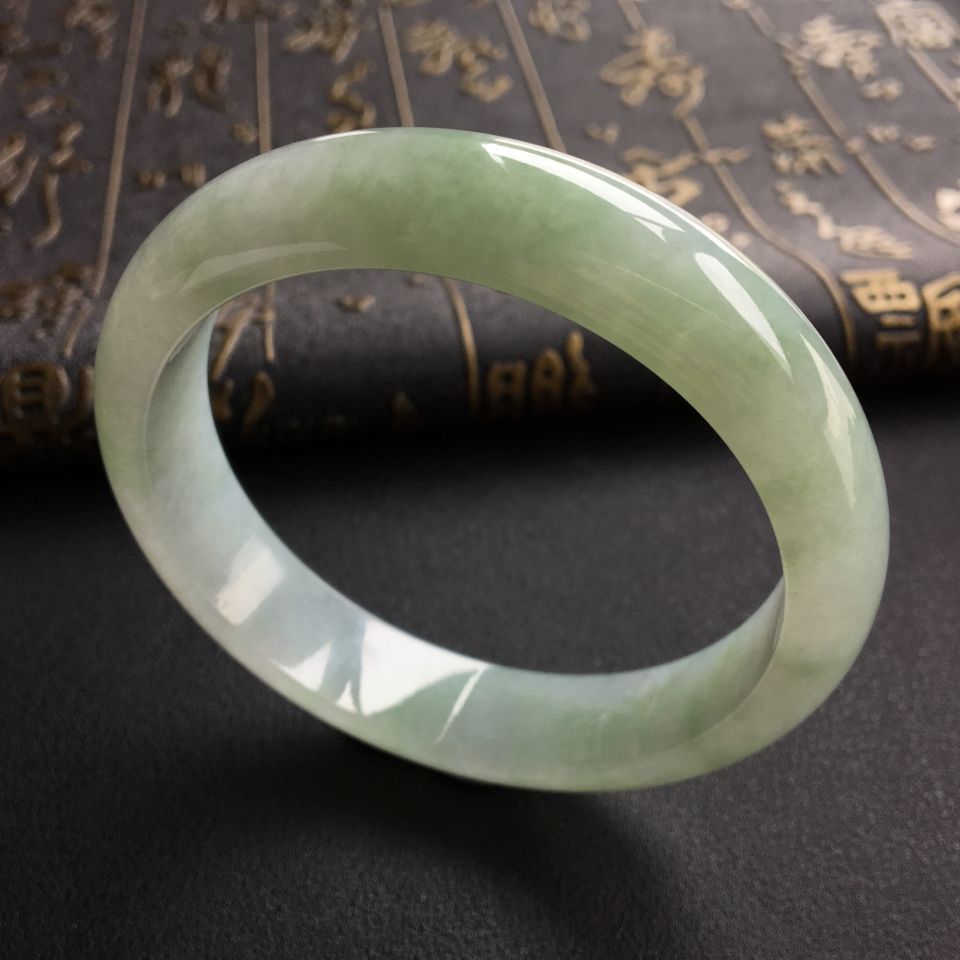 糯冰种飘花手镯(57.5mm)