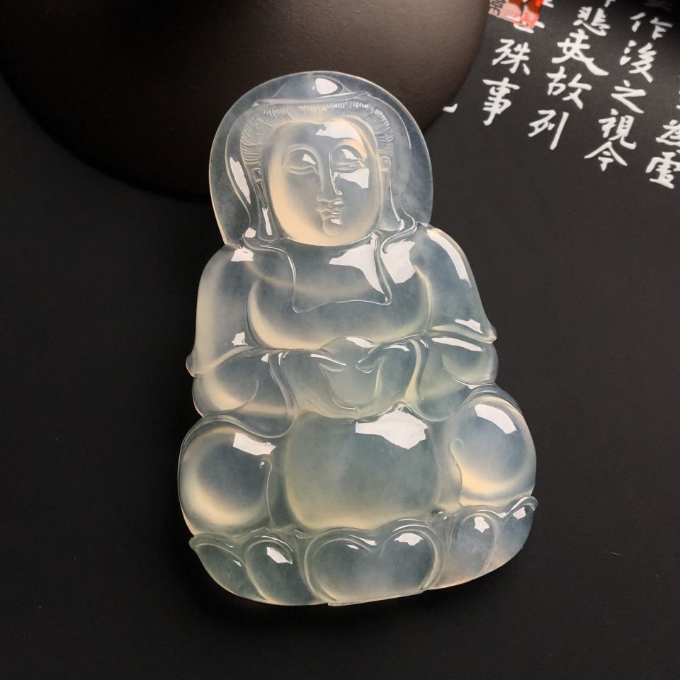 冰种淡晴水观音挂件