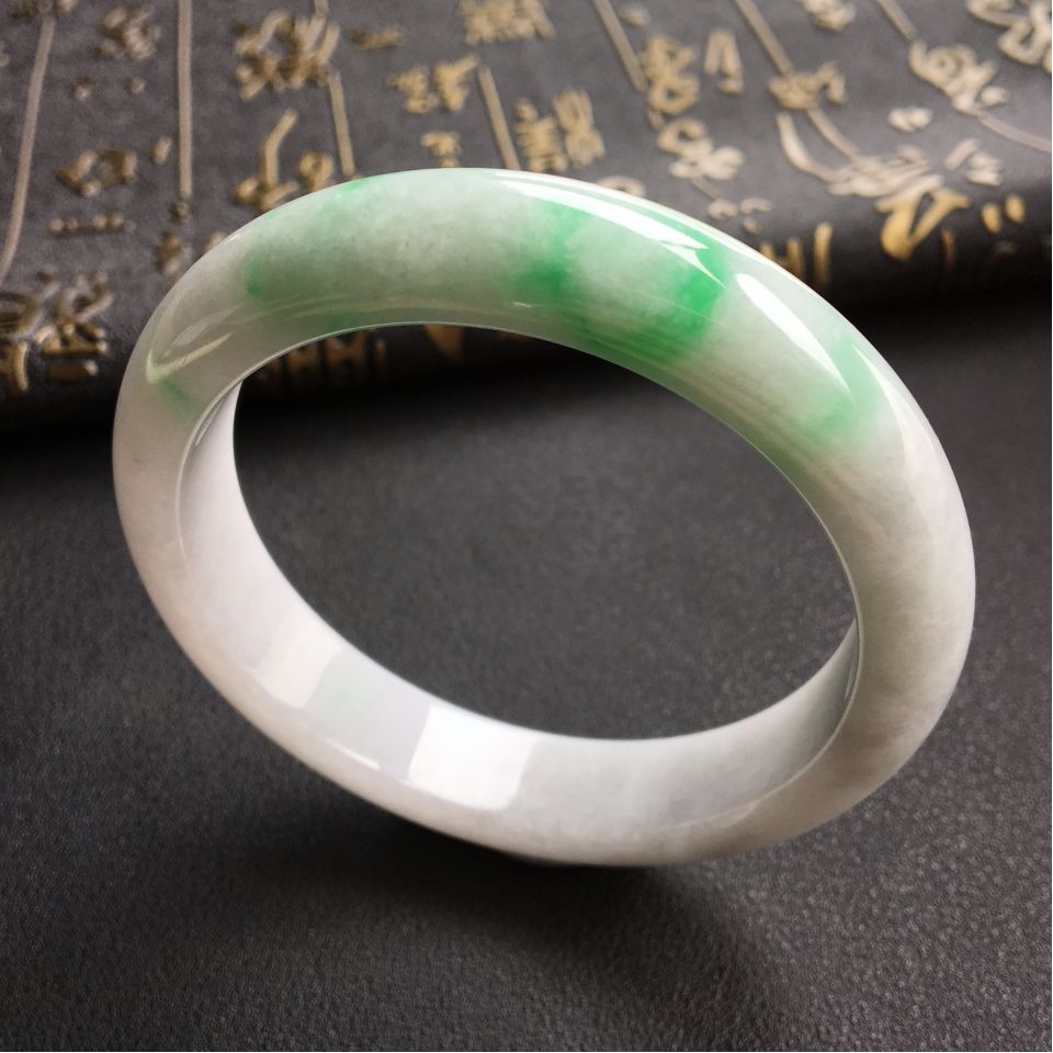 糯冰种飘翠手镯(57mm)