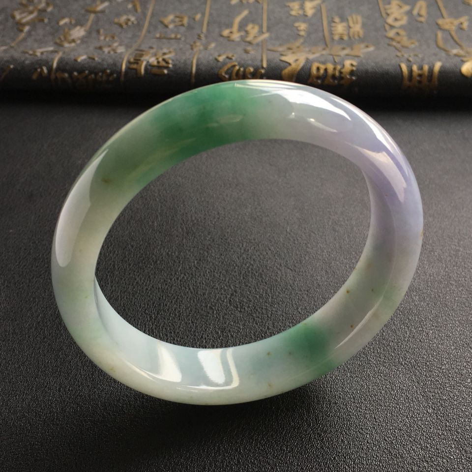 糯冰种春带彩手镯(62.5mm)