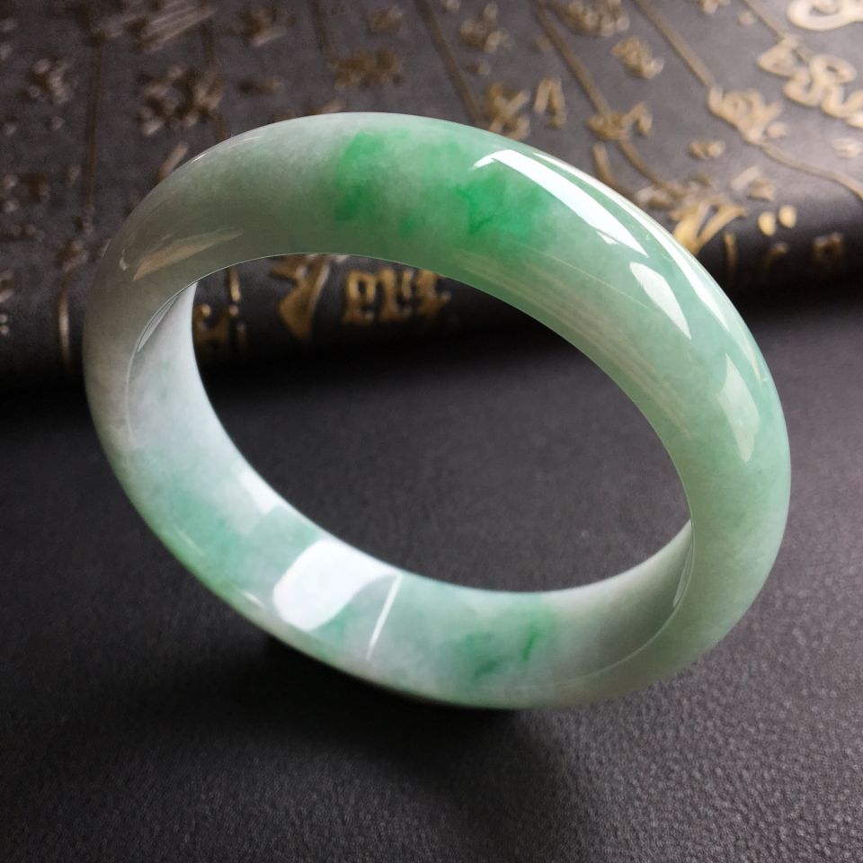糯冰种飘翠手镯(56.8mm)