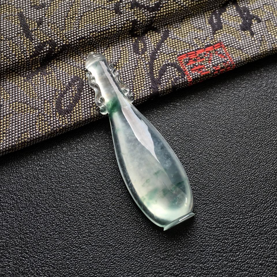 冰种飘花平平安安胸坠面