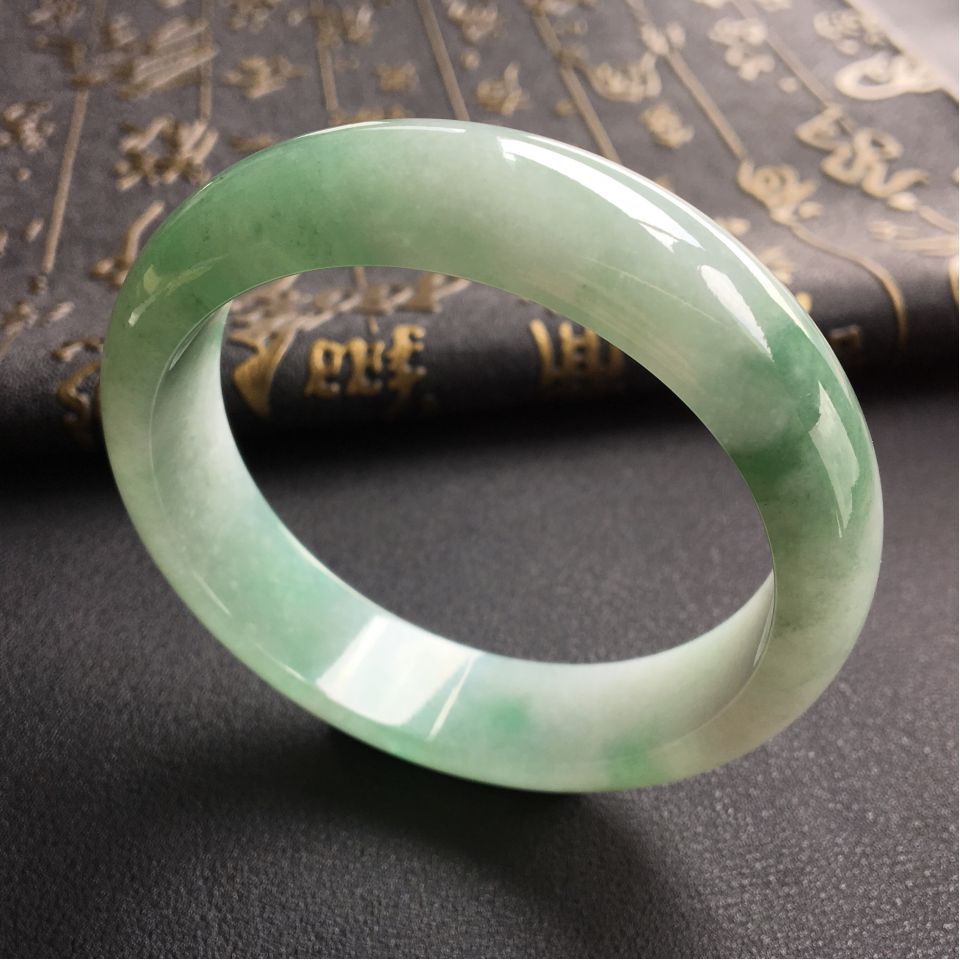 糯冰种飘花手镯(58.2mm)
