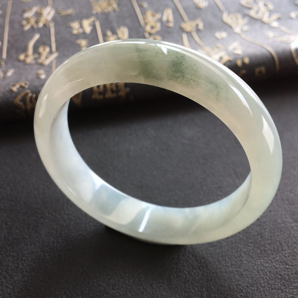 糯冰种飘花手镯(58mm)