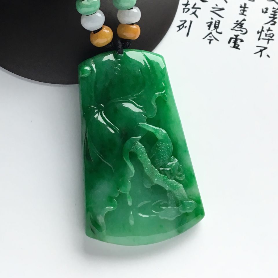 糯冰种飘翠一品清廉挂件