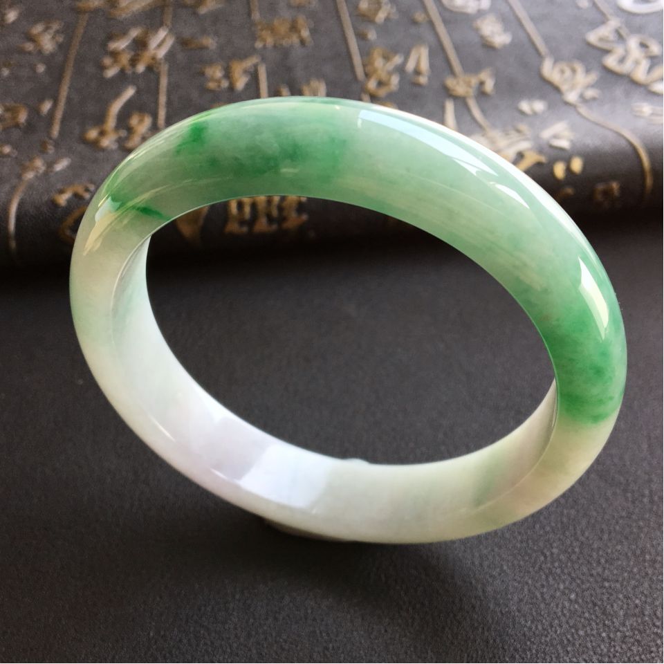 糯冰种飘翠手镯（57.1mm）