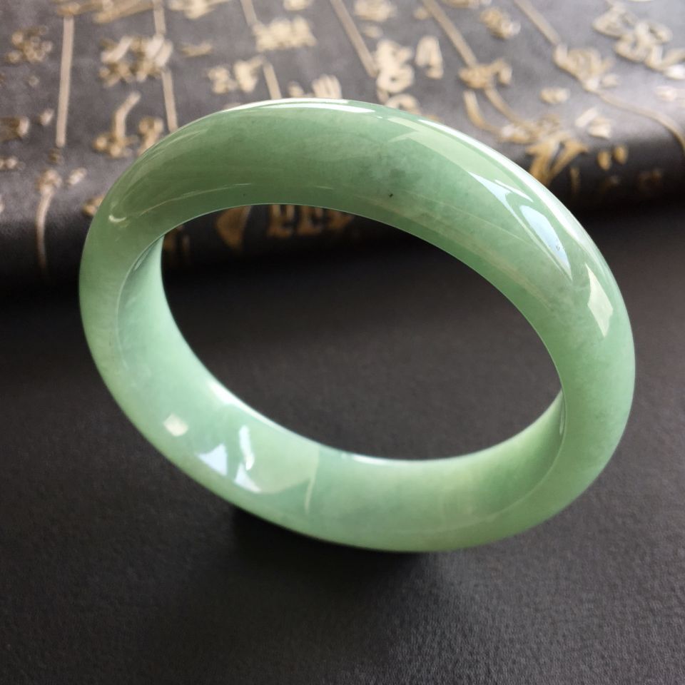 糯冰种晴水手镯(55mm)