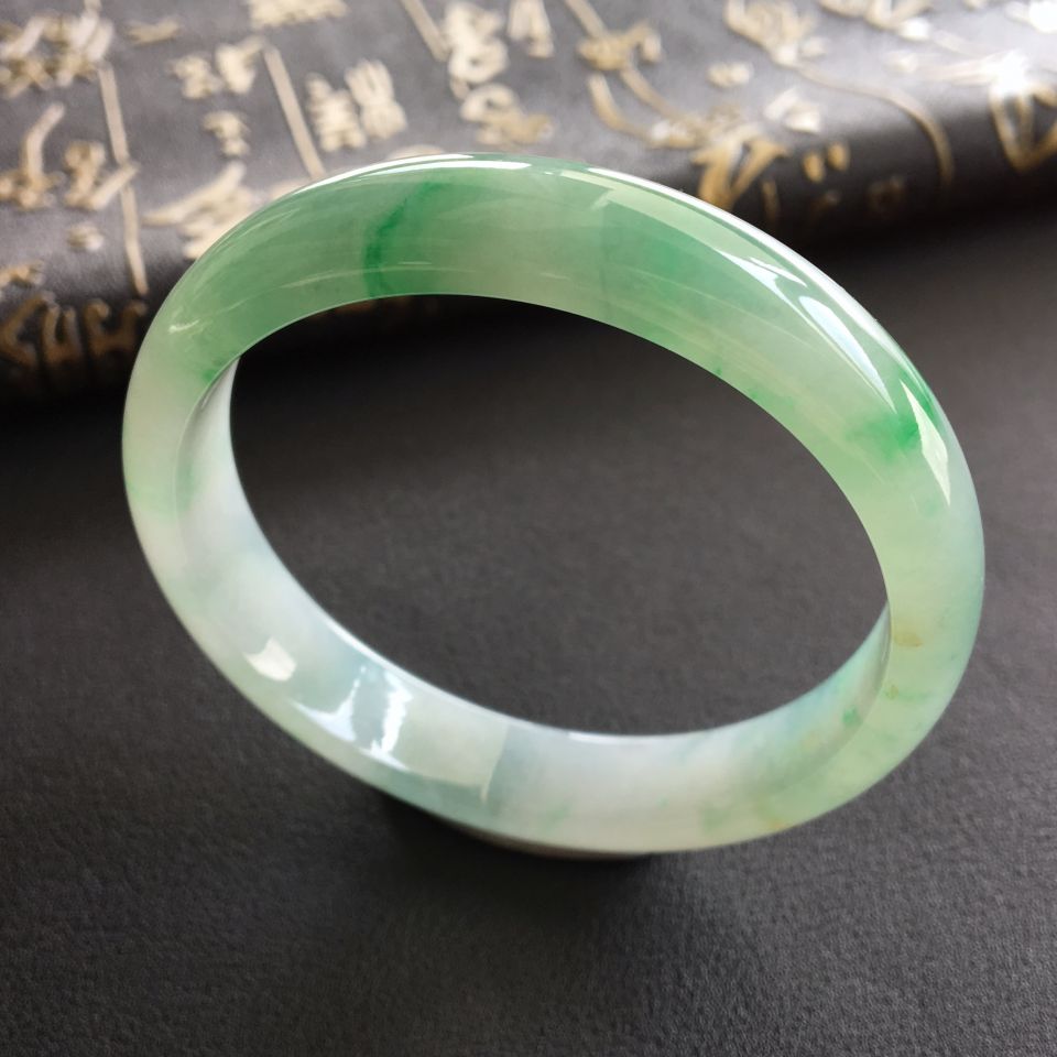 糯冰种飘翠手镯(53.4mm)