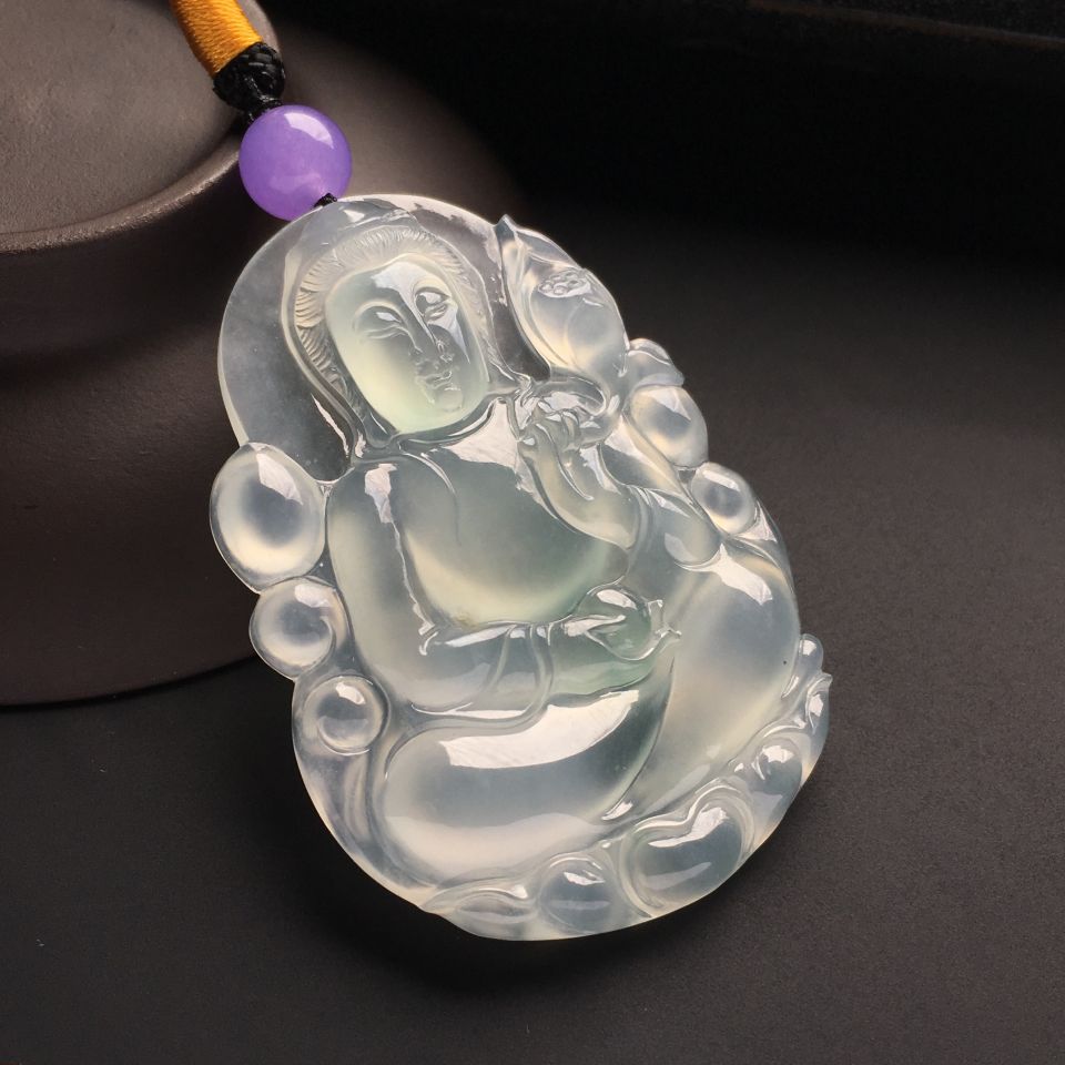 冰种略飘花观音挂件