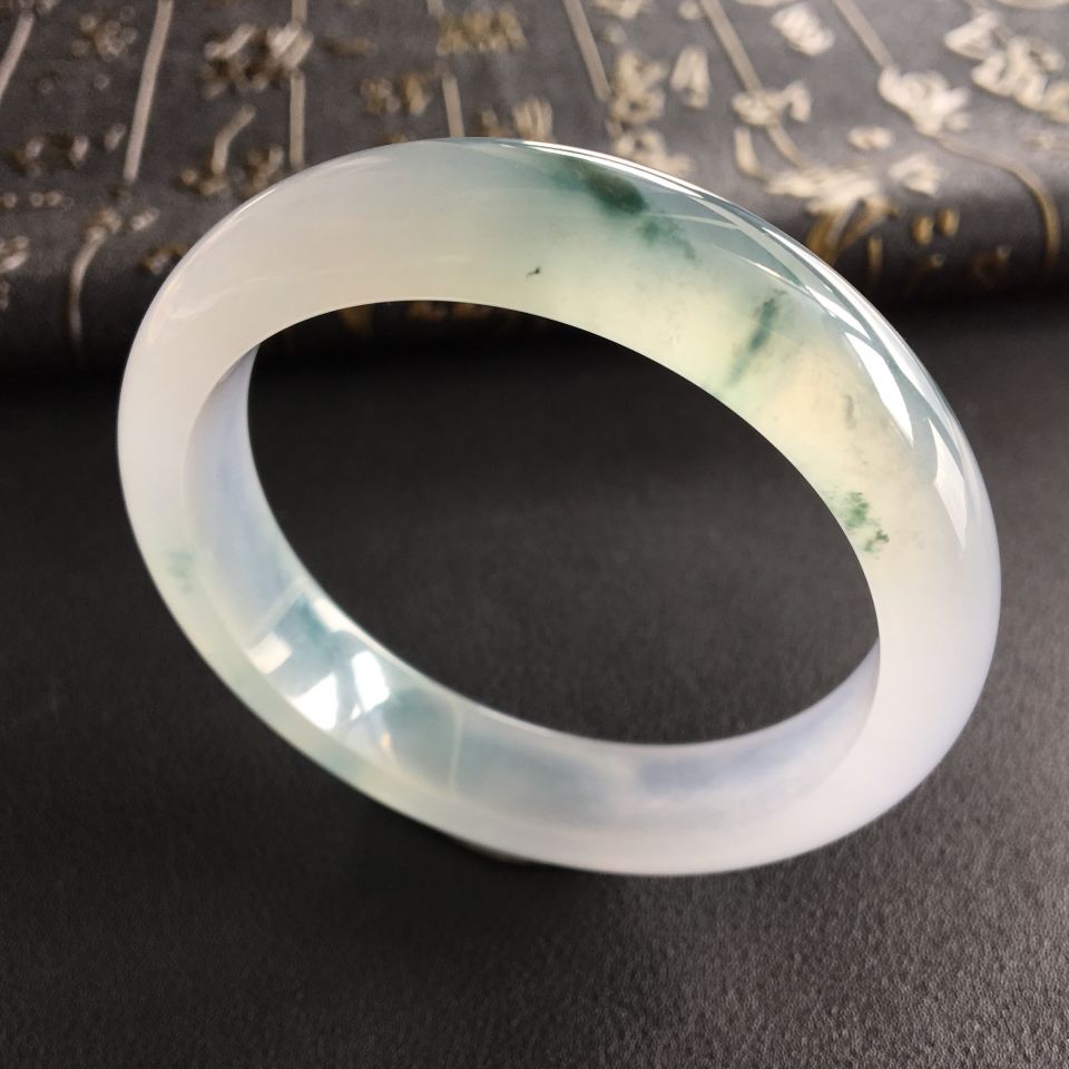 冰种飘花手镯(55.5mm)